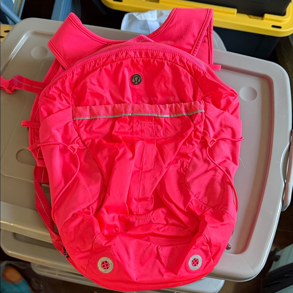 Lululemon hiking backpack
